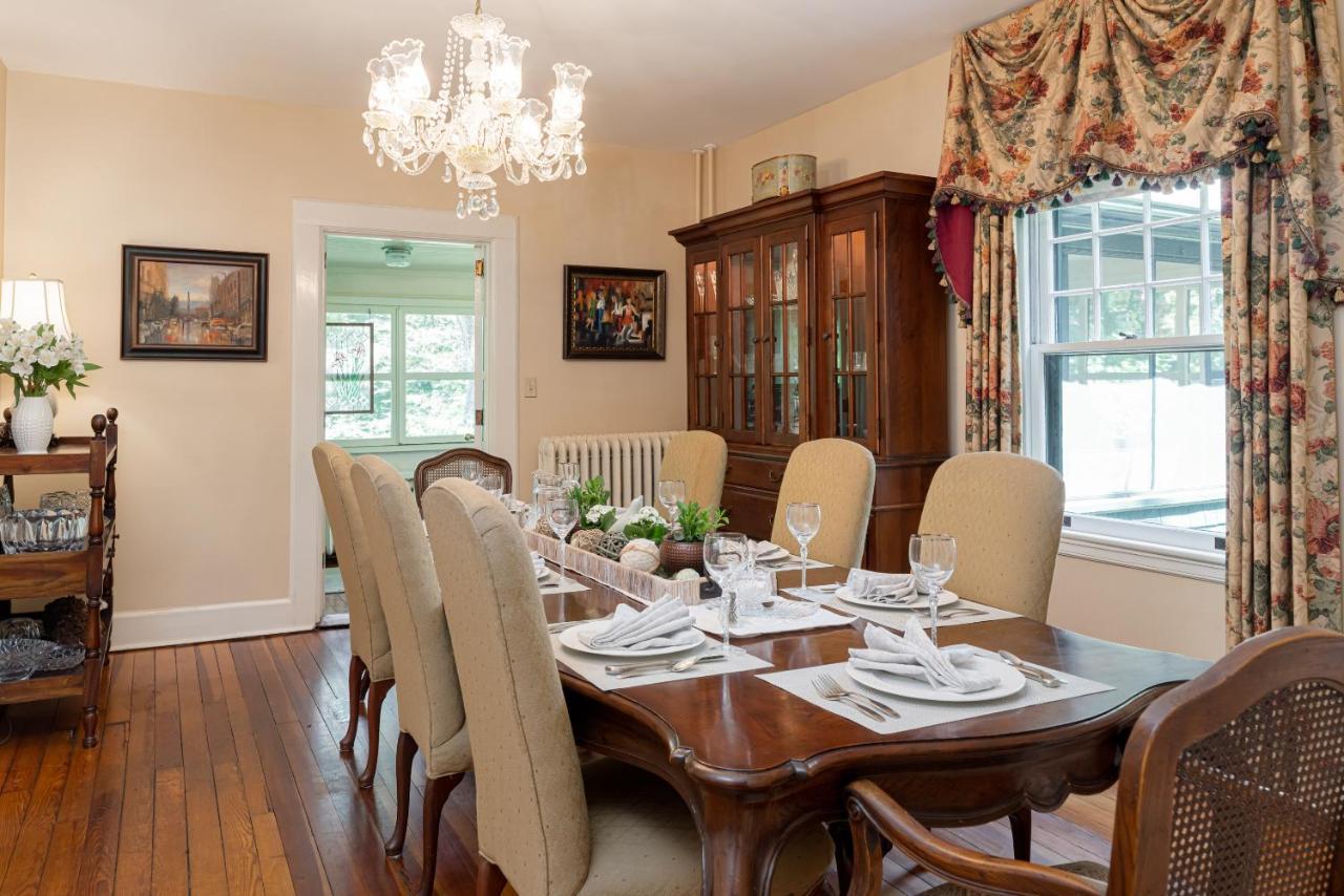 Pinecrest Bed & Breakfast Asheville Bagian luar foto