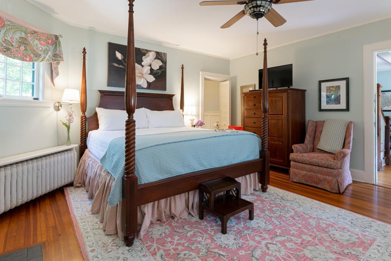 Pinecrest Bed & Breakfast Asheville Bagian luar foto