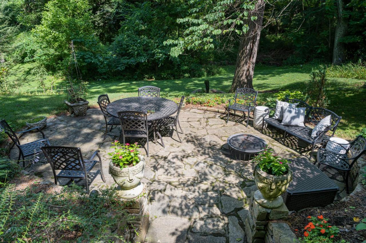 Pinecrest Bed & Breakfast Asheville Bagian luar foto