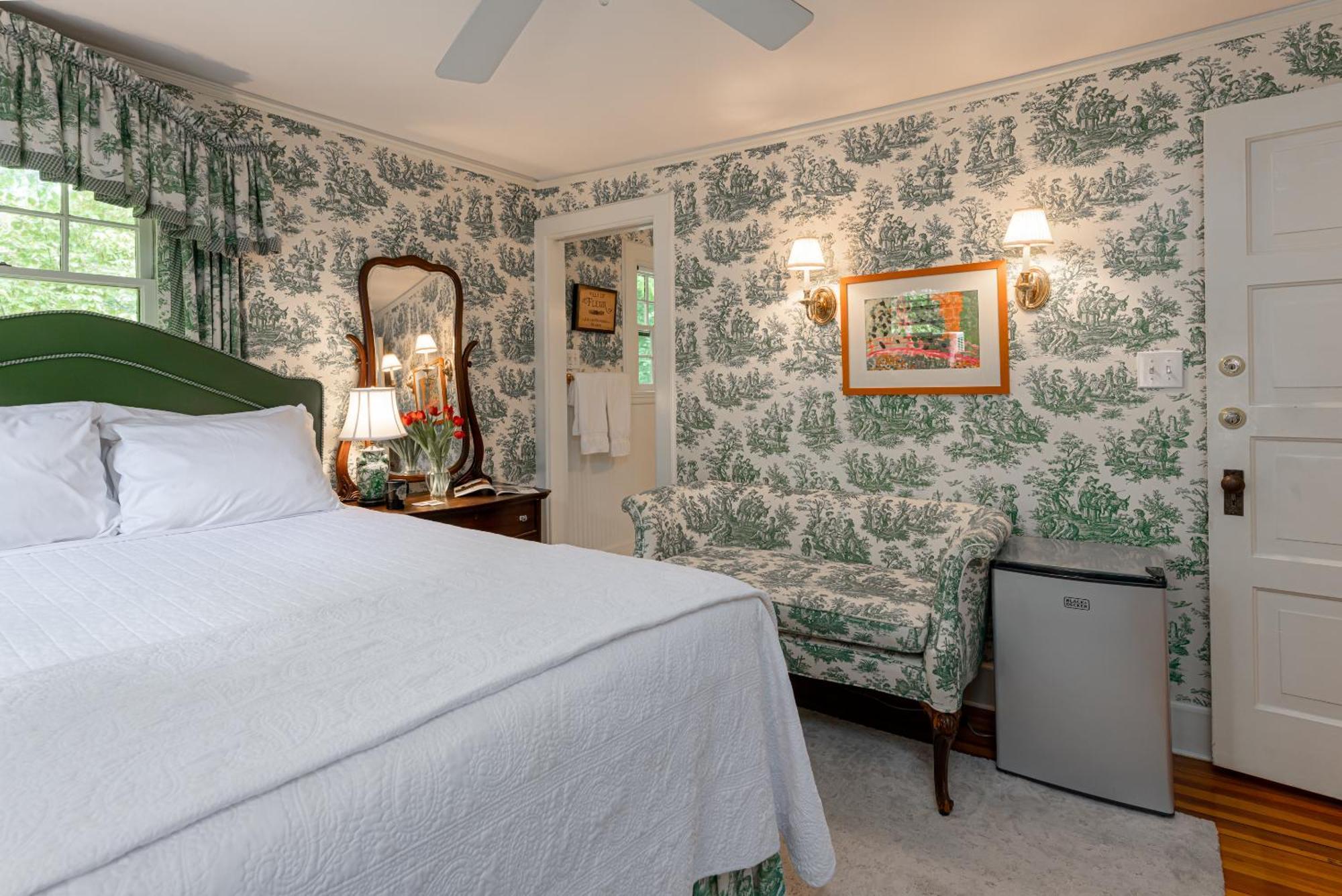 Pinecrest Bed & Breakfast Asheville Bagian luar foto