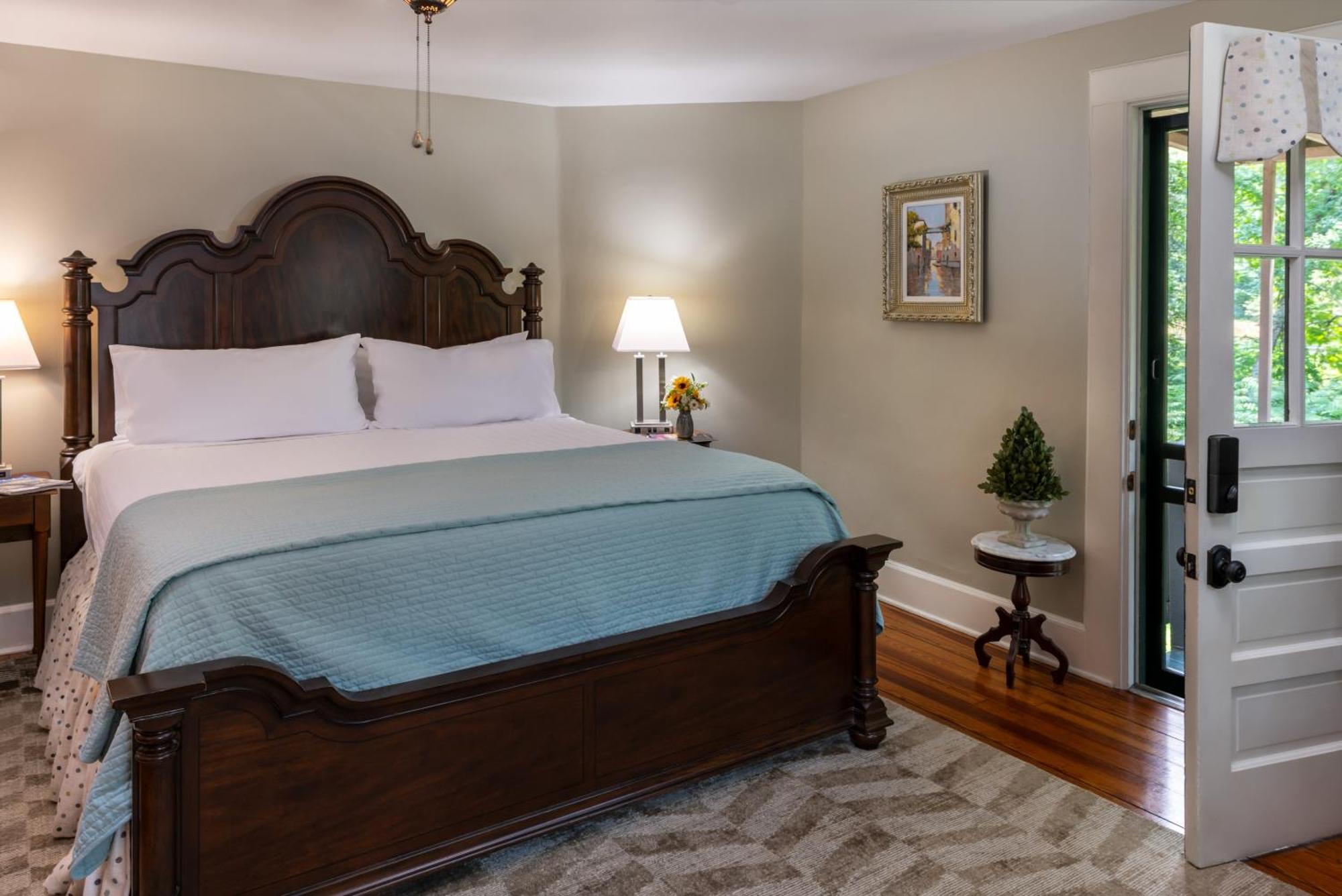 Pinecrest Bed & Breakfast Asheville Bagian luar foto
