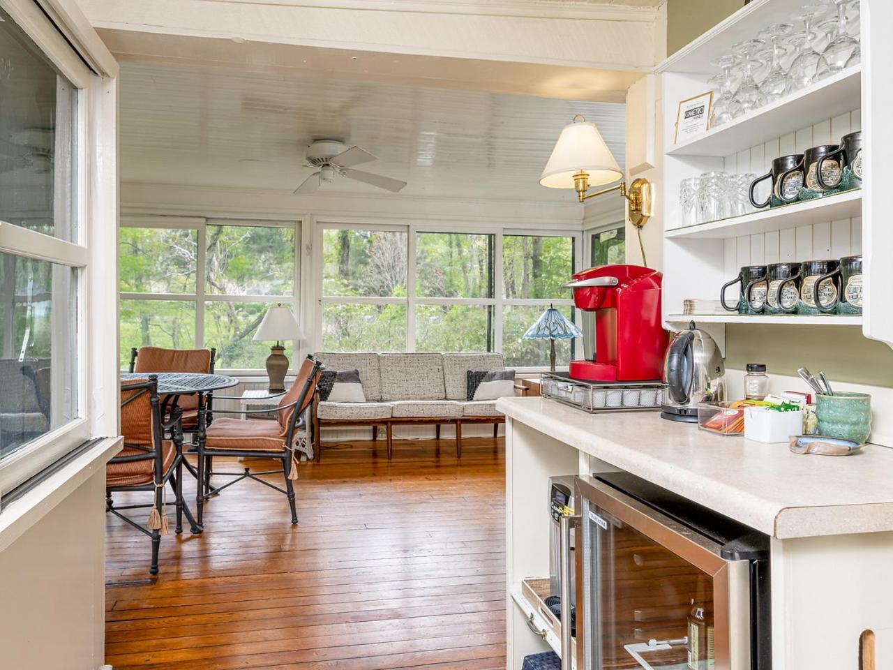 Pinecrest Bed & Breakfast Asheville Bagian luar foto