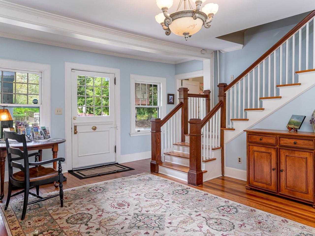 Pinecrest Bed & Breakfast Asheville Bagian luar foto